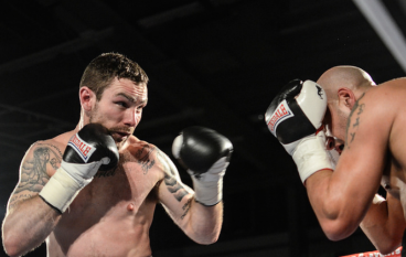 Chris Ware drops Frankie Borg twice to upset Welsh champion in non-title fight