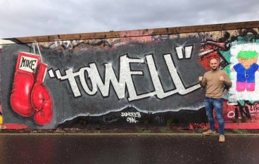 Dale Evans returns to the ring and pays tribute to Mike Towell